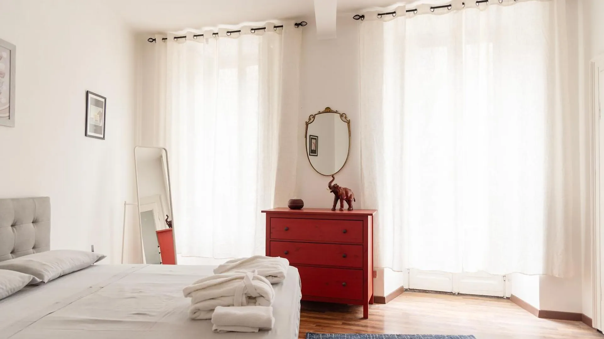 Casa Renoir - Vista Esclusiva Lägenhet Milano 0*,  Italien